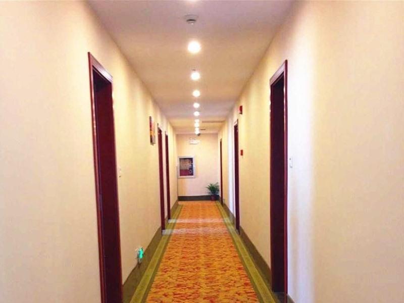 Greentree Inn Zhejiang Ningbo Dongqian Lake Yinxian Avenue North Mozhi Road Business Hotel Eksteriør billede